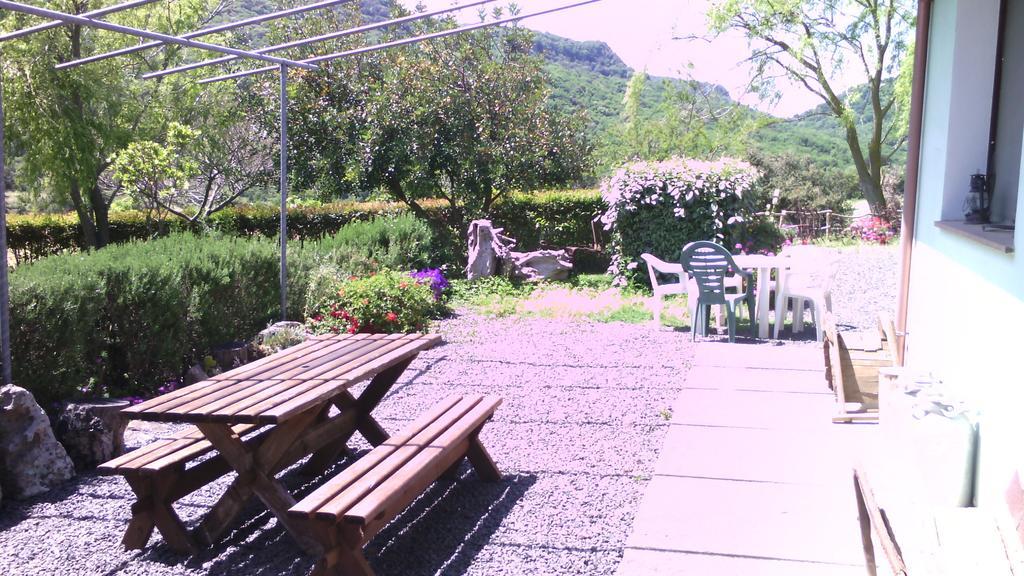 Thiesi Agriturismo Cugumia מראה חיצוני תמונה