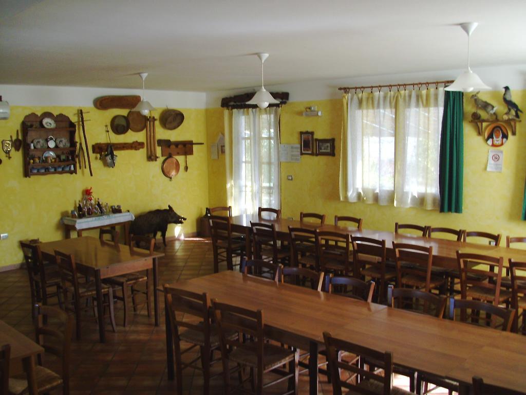 Thiesi Agriturismo Cugumia מראה חיצוני תמונה